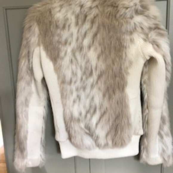 Guess Faux Fur High Pop CollarJacket - Picture 12 of 14